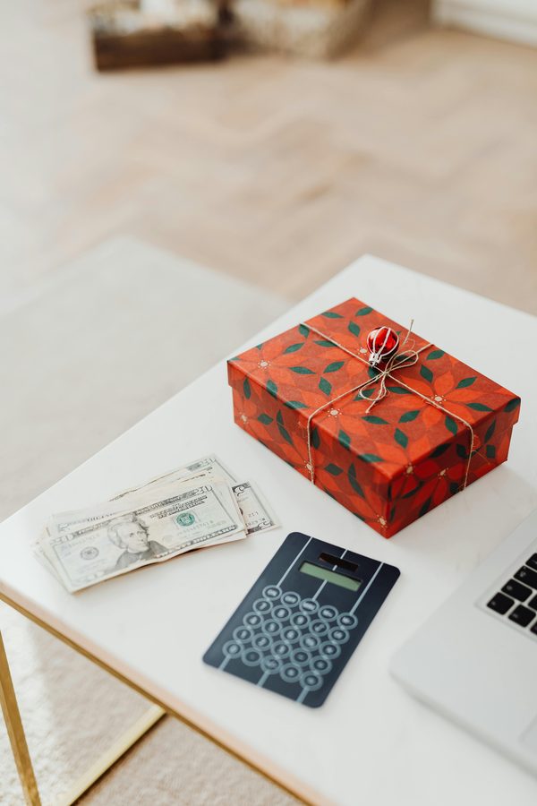 Coffret cadeau entreprise : l'art d'impressionner vos clients